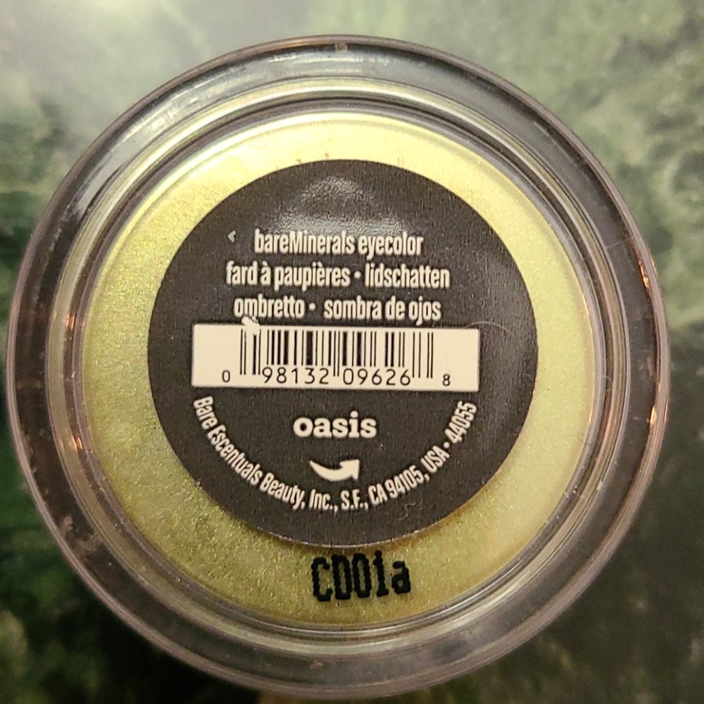Bare Minerals eye color in Oasis
